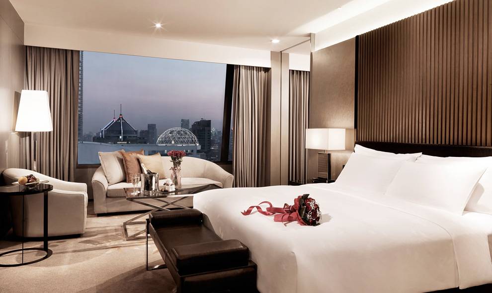 hotel_img